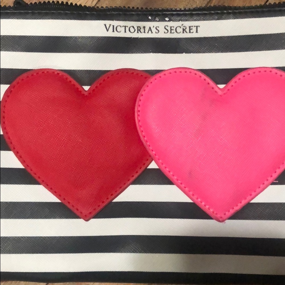 Victoria Secrets magnetic makeup pouches - Picture 3 of 4